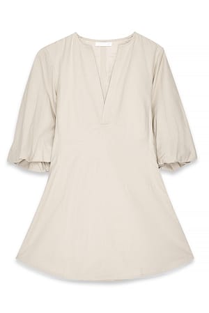 Beige tailliertes Minikleid aus Leinenmischung