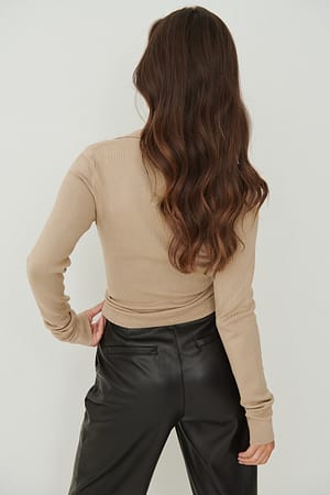 Bild 2 av 4