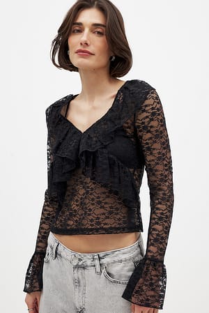 Black Top de encaje de manga larga con volantes