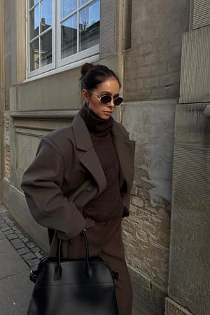 Brown Jersey de punto de mezcla de lana con cuello de tortuga