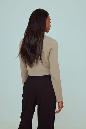 Image 4 of 4