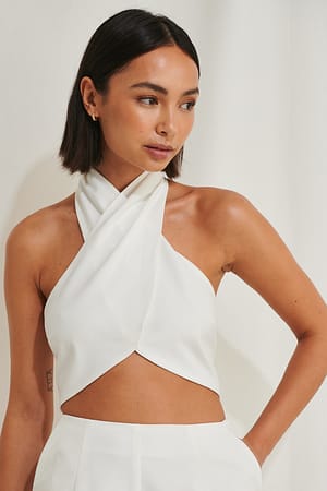 Off White Oberteil Mit Gekreuztem Kragen