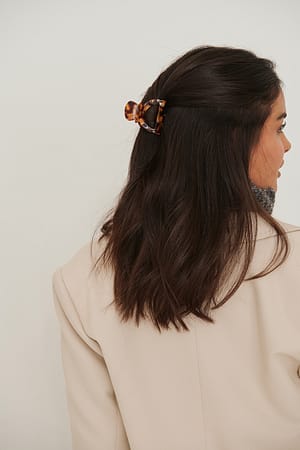 Image 2 of 4