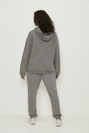 Image 2 of 4