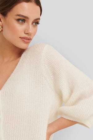 Offwhite Balloon Sleeve Short Knitted Cardigan