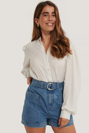 Mid Blue Short Met Hoge Taille En Zakdetail