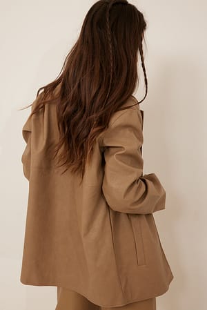 Image 3 of 4