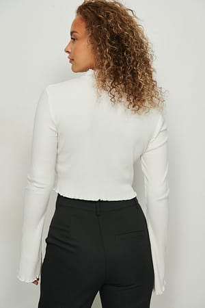 Image 2 of 4