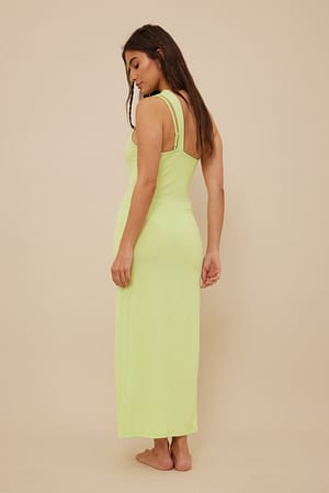 Image 2 of 4
