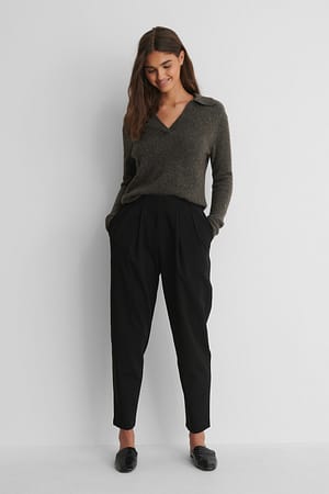 Black Pantalon Met Diepe Plooien
