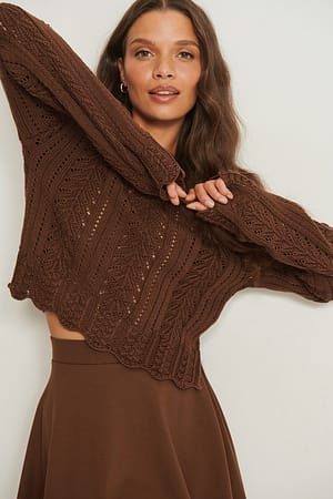 Brown Organischer Strickpullover mit Details