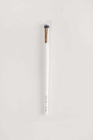 White Eyeshadow Brush