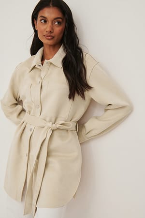 Light Beige Overhemd Met Imitatiesuède Riem