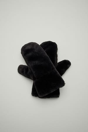 Image 2 of 4