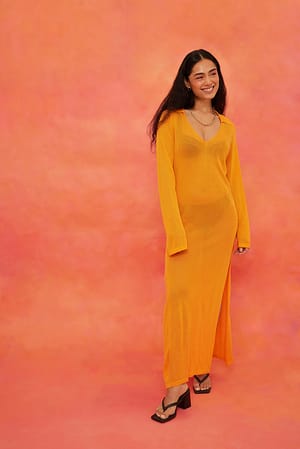 Orange Fijngebreide maxi-jurk met kraag