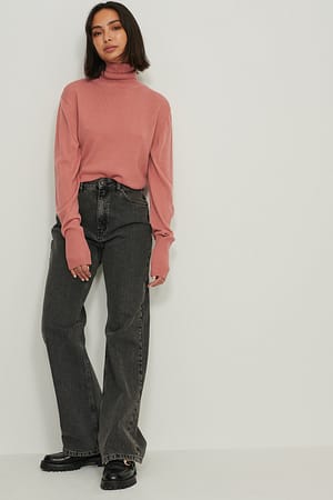 Image 3 of 4