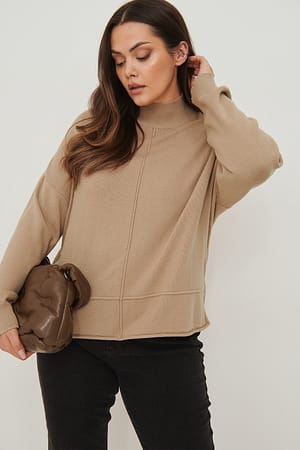 Light Beige Stickad tröja med hög hals