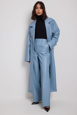Blue Pantalon taille haute en faux cuir
