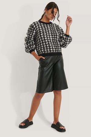 Black/White Houndstooth Sweater