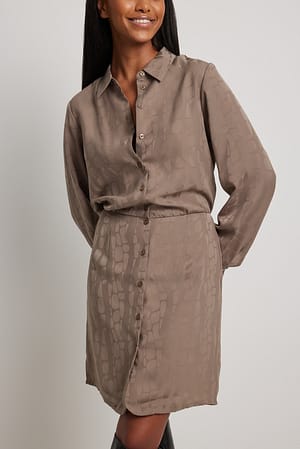Image 3 of 4