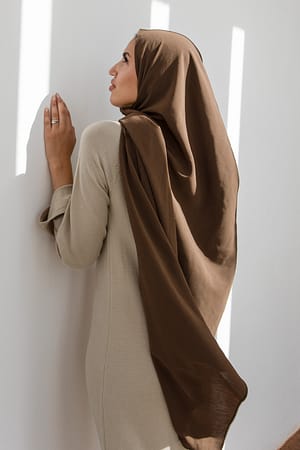 Dark Brown Hijab