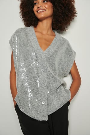 Image 3 of 4
