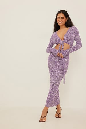 Light Lilac Stickad maxiklänning med knytdetalj