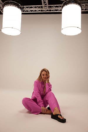 Image 2 of 4