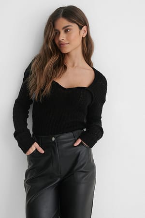 Black Løst Strikket Genser