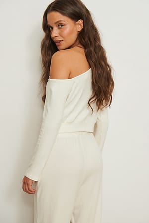 Image 4 of 5