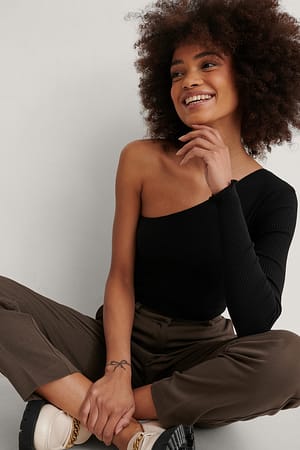 Black Organic One Shoulder Babylock Ribbed Top