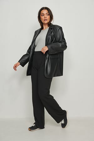 Image 3 of 4