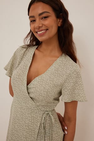 Image 4 of 4