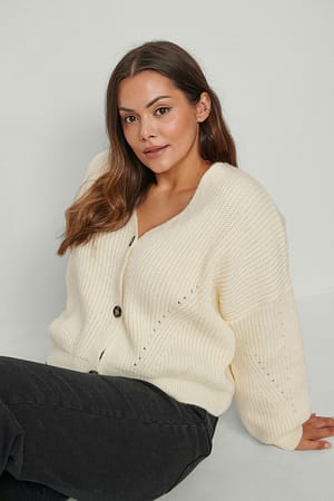 Beige Übergroße kurze Strickjacke