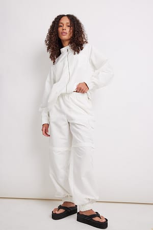 White Jacka med detaljer