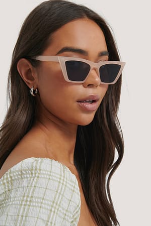 Natural Vierkante Cat-Eye Zonnebril Met Puntige Randjes