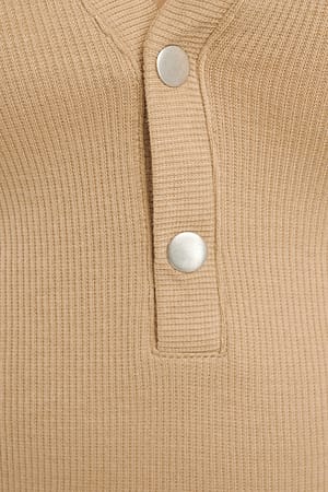 Image 5 of 5