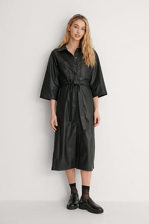 Black Pu-Klänning