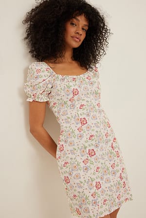 Flower Comb Organisches Minikleid
