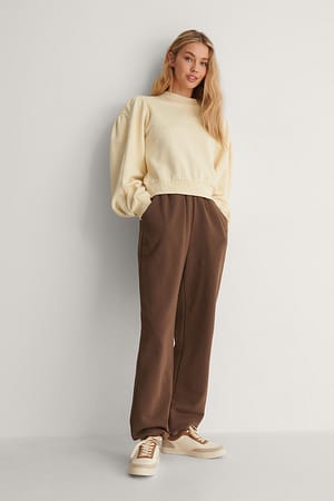 Beige Genser med puffermer