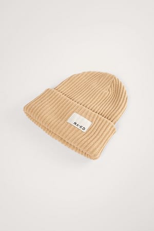 Beige Resirkulert lue med logo