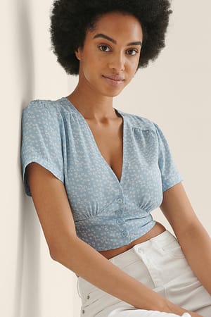 Light Blue White Floral Recycled V-neck Short Sleeve Top