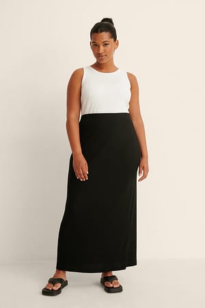 Black Recycled ribbstickad maxikjol