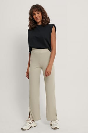 Dark Beige Rib Slit Pants