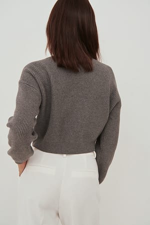 Image 2 of 4
