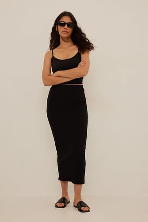 Black Geribbelde midirok