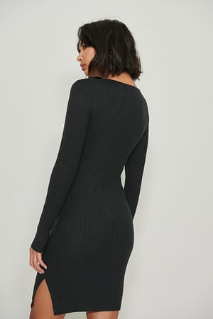 Image 2 of 4