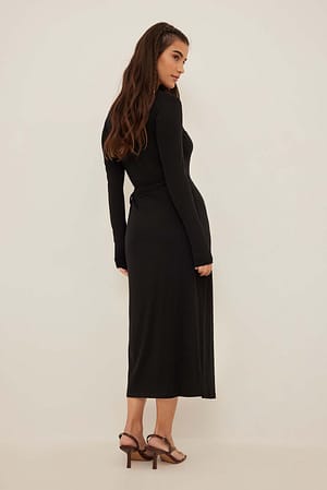 Image 3 of 4