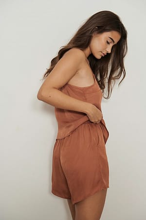 Image 2 of 4