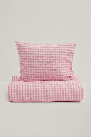 Light Pink Checked Seersucker Beddings